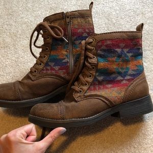 Women’s Boots